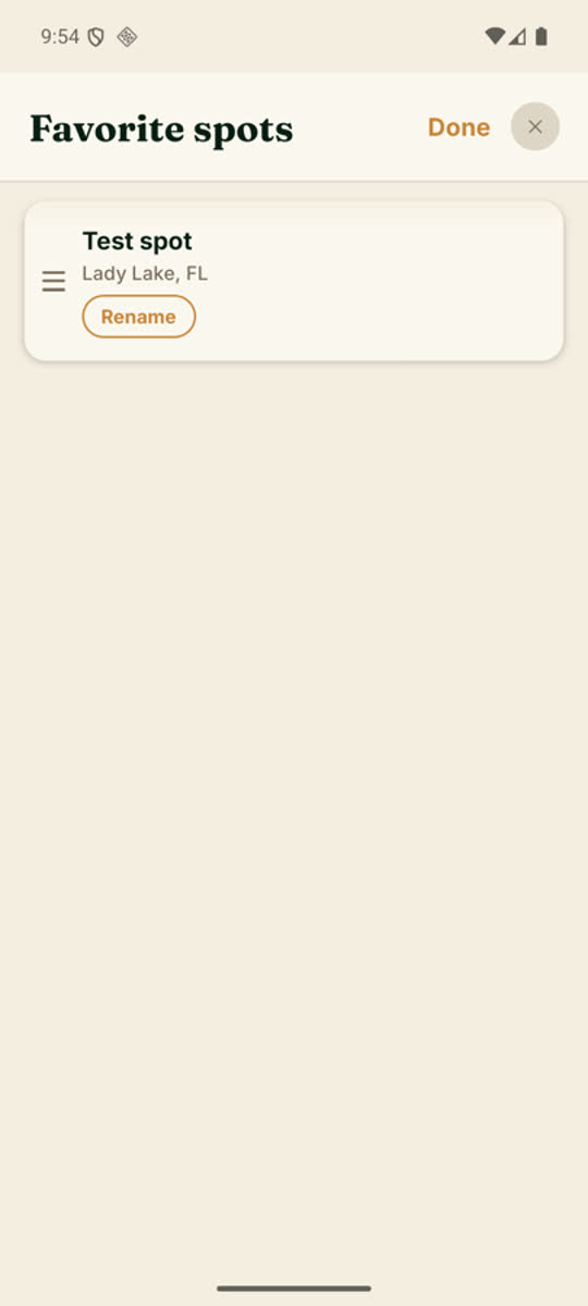 Android emulator, SlowGo 1.4: Favorite spots in edit mode, with a Rename button under a test favorite.